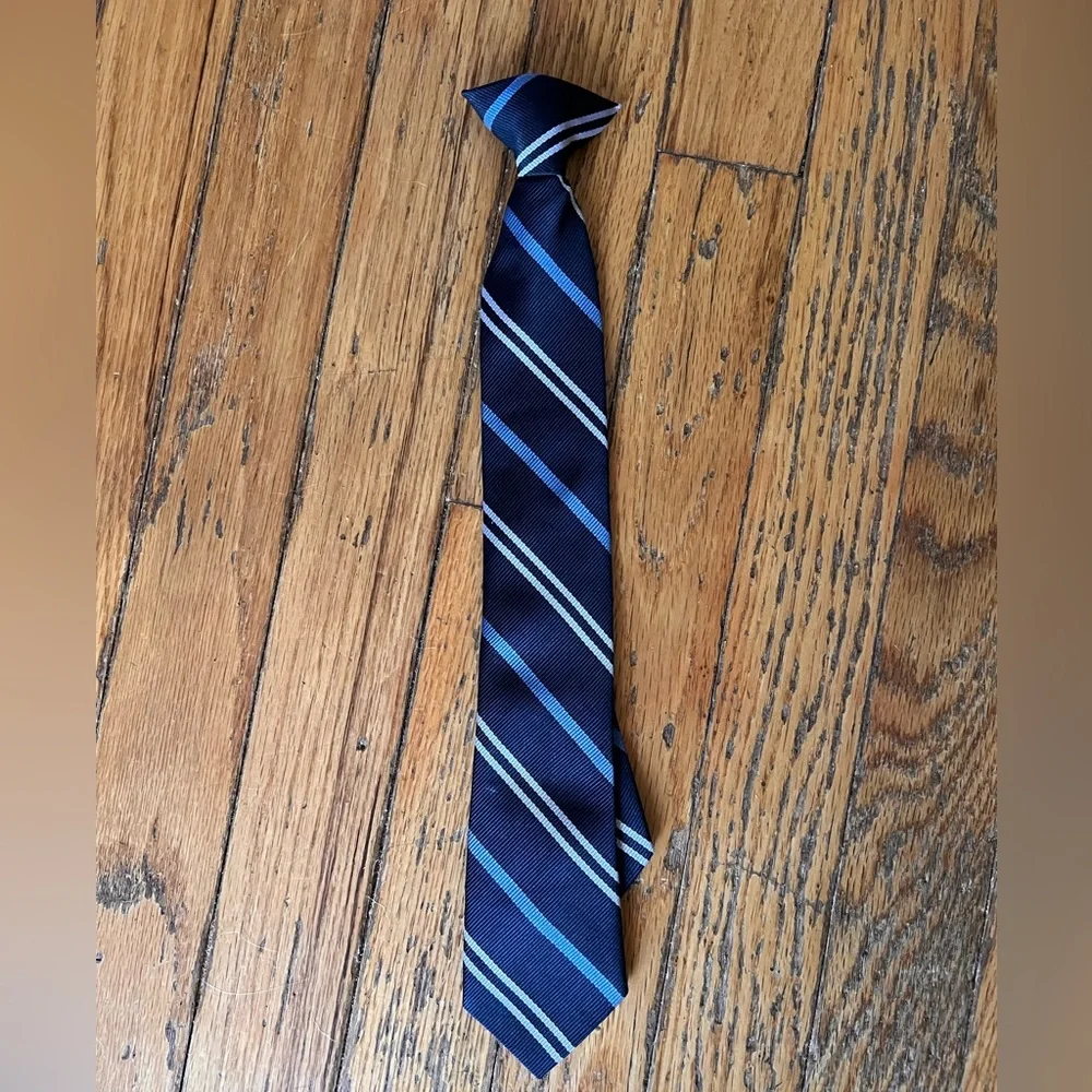 Boys clip on ties